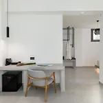 Apart-hotel Ble Santorini 4*