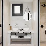 Ble Santorini Apart-hotel 4*