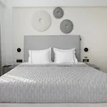 Ble Santorini شقة فندقية إيميروفيغلي