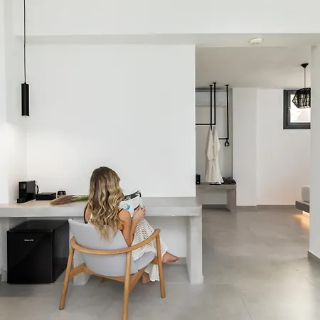 Ble Santorini 4* 이메로비글리