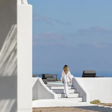 Ble Santorini 公寓式酒店