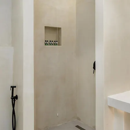 Ble Santorini Lejlighedshotel 4*