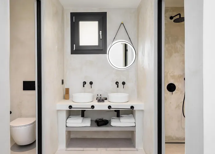 Ble Santorini Aparthotel 4*