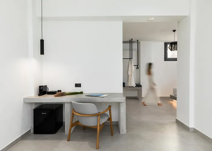 Aparthotel Ble Santorini 4*