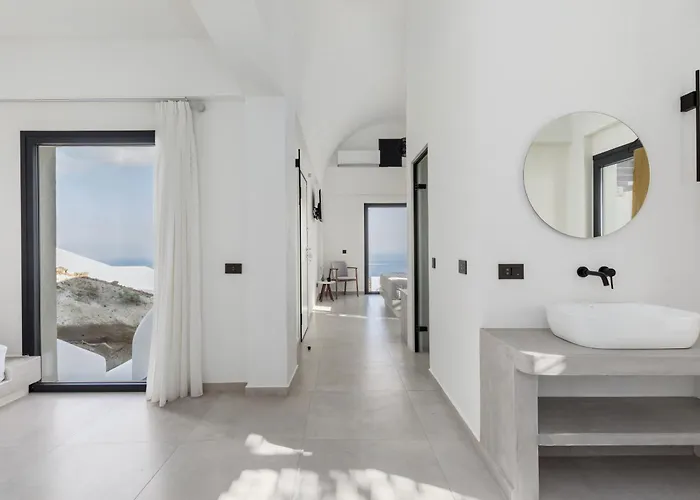 Ble Santorini מלון דירות 4*