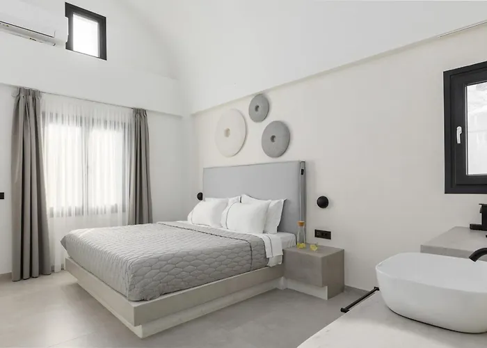 Ble Santorini 4* אימרוביגלי